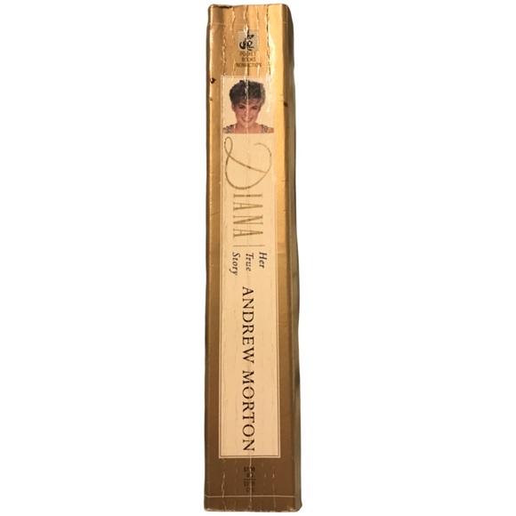 “Her True Story: Diana: The Commemorative Edition” by Andrew Morton - Picture 3 of 4